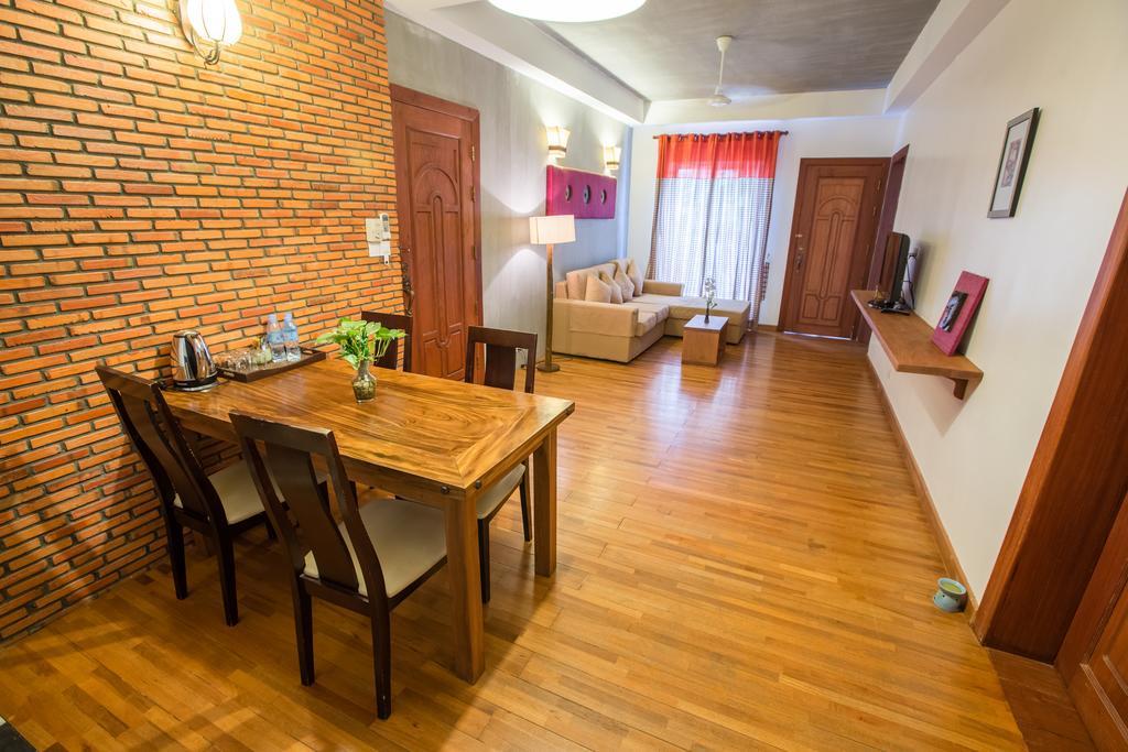 Casa Villa Independence Phnom Penh Phòng bức ảnh