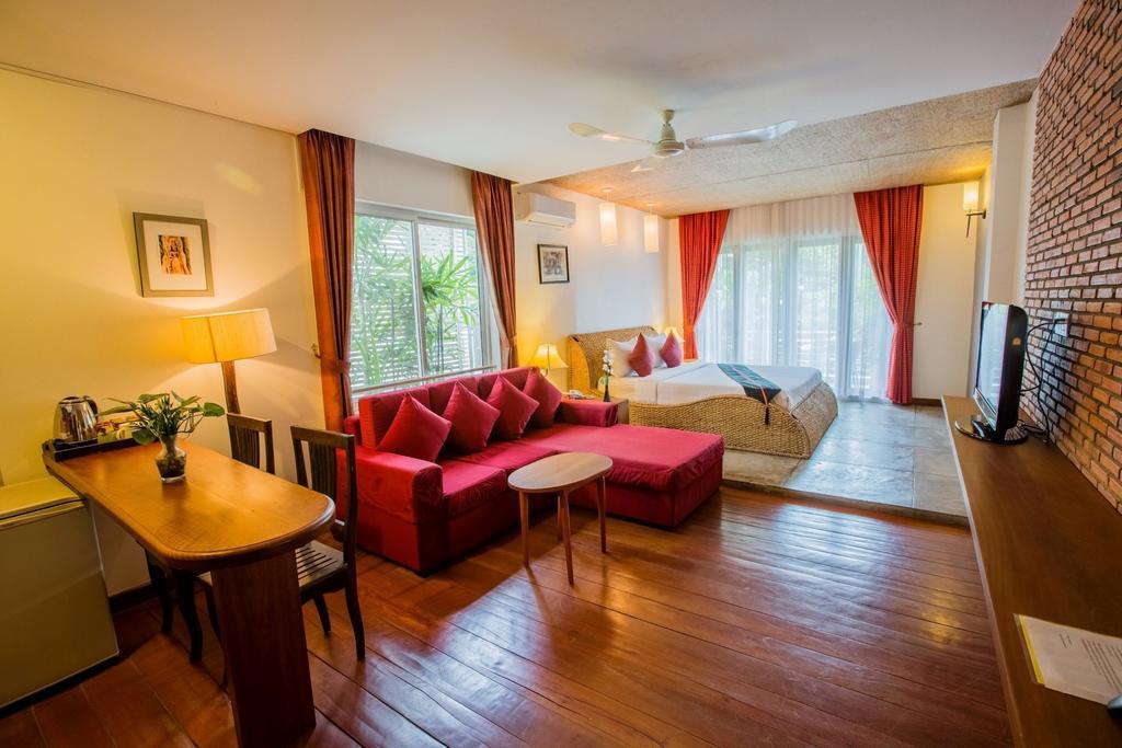 Casa Villa Independence Phnom Penh Ngoại thất bức ảnh