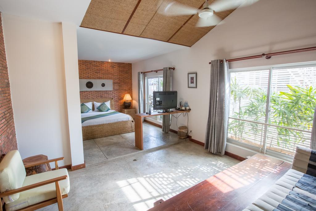 Casa Villa Independence Phnom Penh Ngoại thất bức ảnh