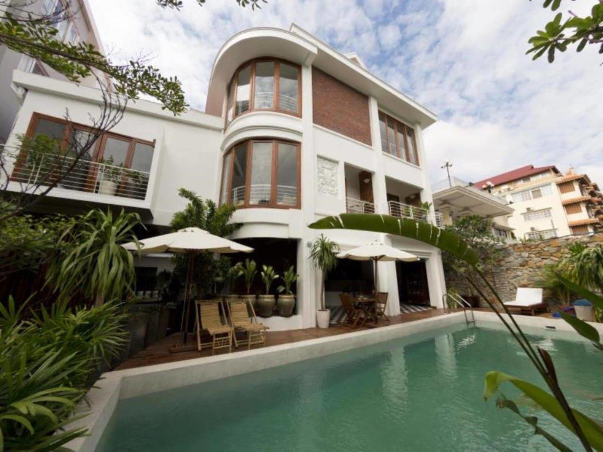 Casa Villa Independence Phnom Penh Ngoại thất bức ảnh
