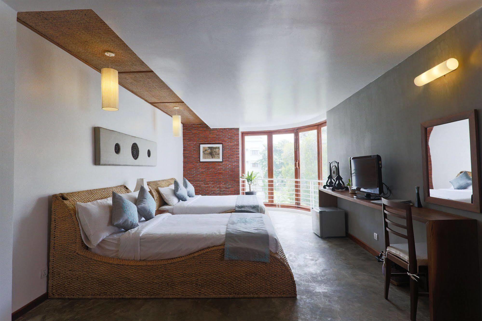 Casa Villa Independence Phnom Penh Ngoại thất bức ảnh