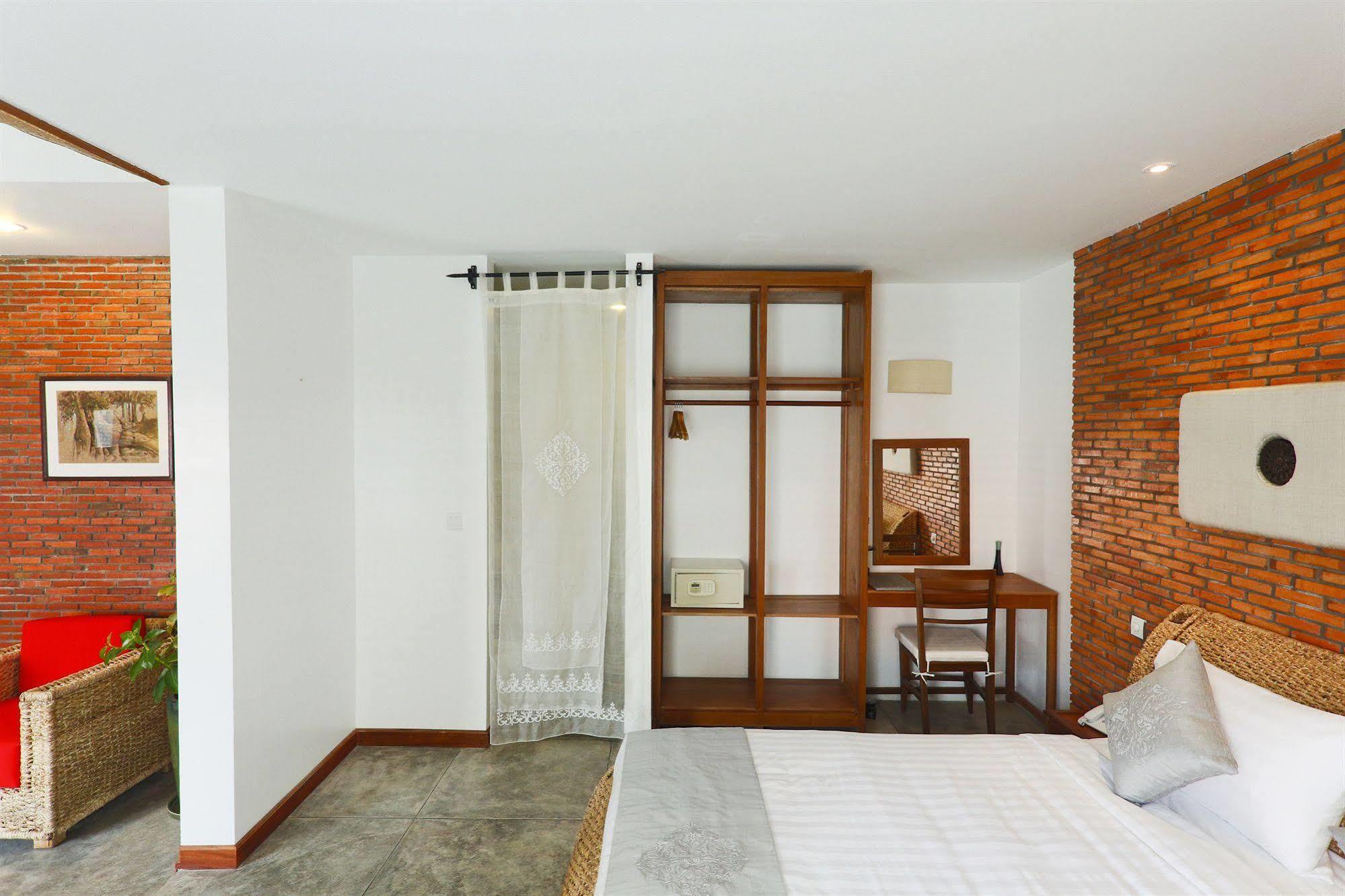 Casa Villa Independence Phnom Penh Ngoại thất bức ảnh