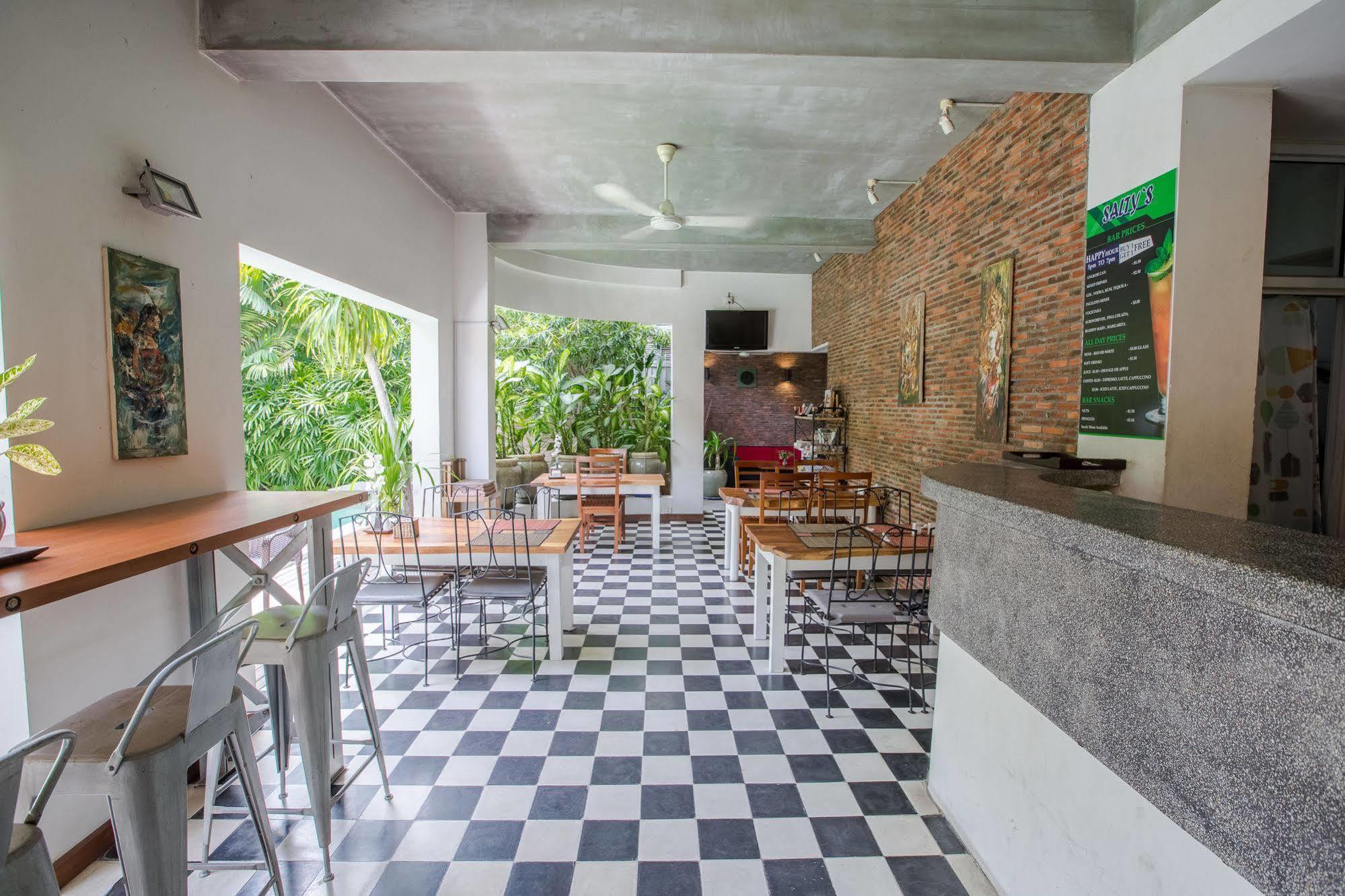 Casa Villa Independence Phnom Penh Ngoại thất bức ảnh
