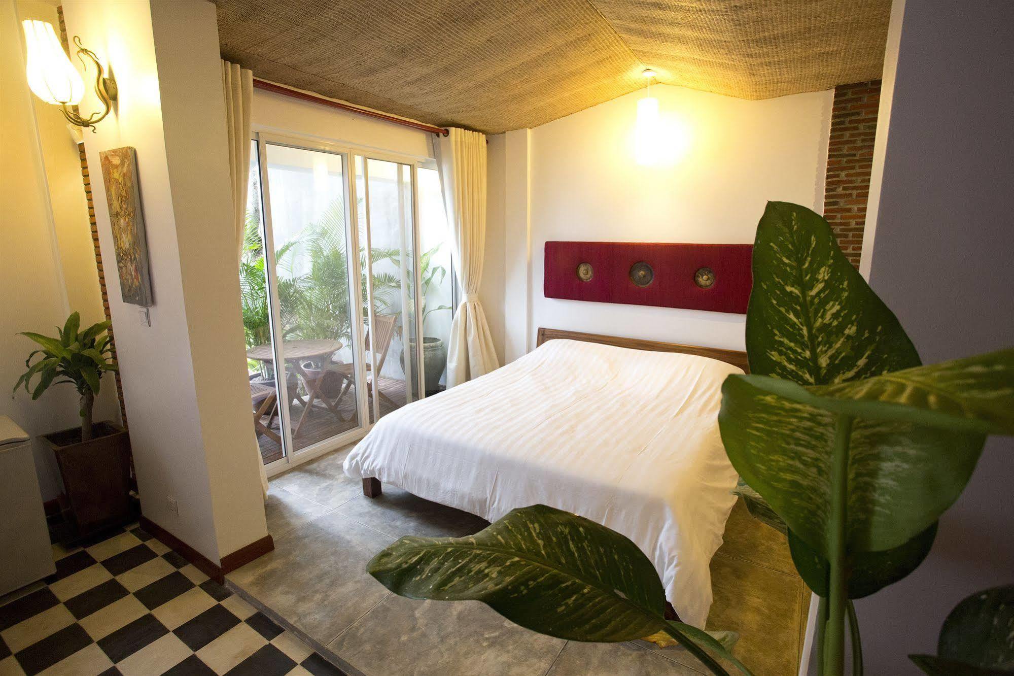 Casa Villa Independence Phnom Penh Ngoại thất bức ảnh