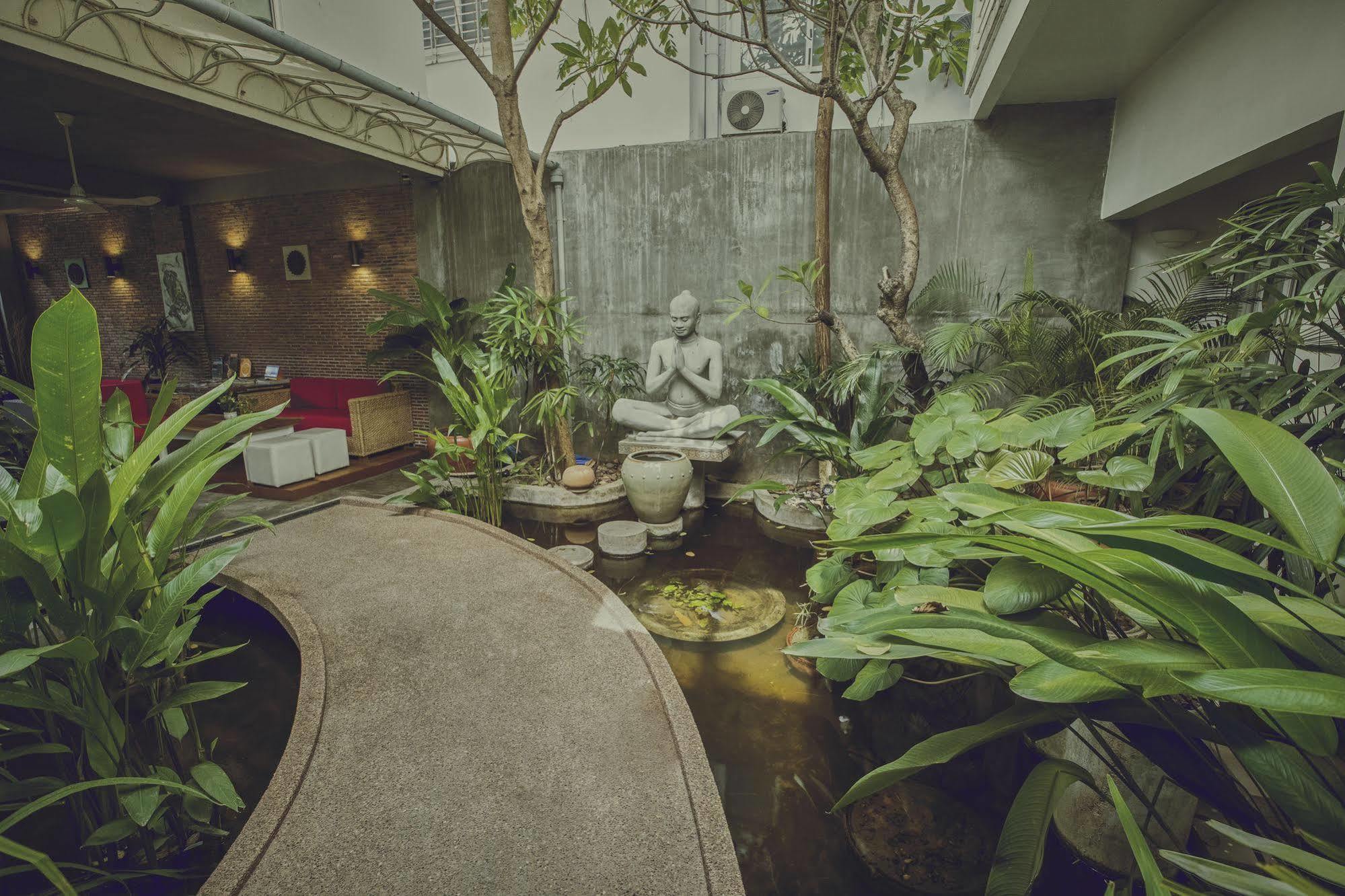Casa Villa Independence Phnom Penh Ngoại thất bức ảnh